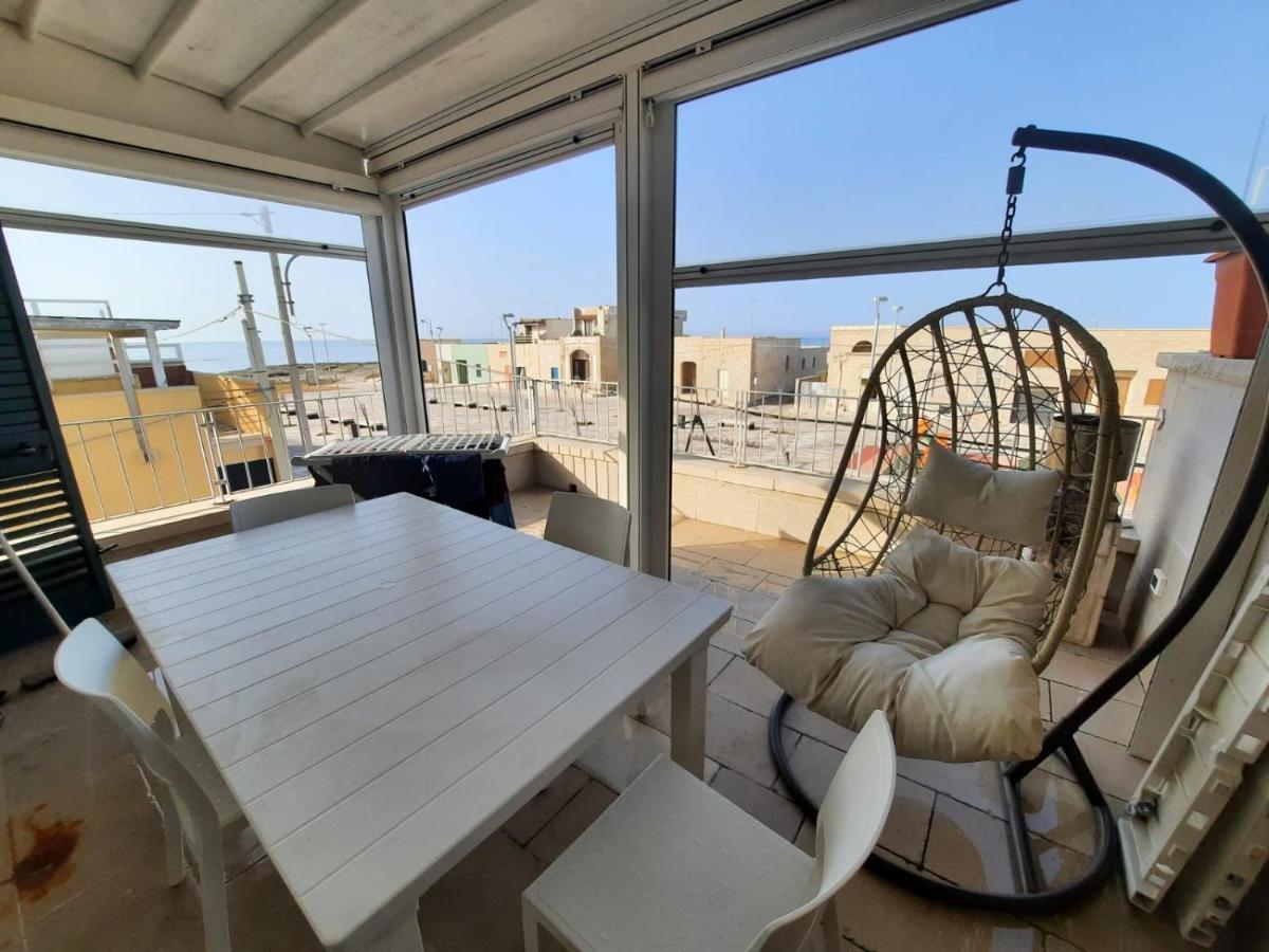 Casa Vacanze Illiria A Roca Vecchia Vicinissima Al Mare ภายนอก รูปภาพ