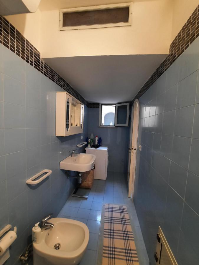 Casa Vacanze Illiria A Roca Vecchia Vicinissima Al Mare ภายนอก รูปภาพ